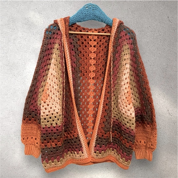 NEW HAND CRAFTED Hoodie Cardigan Sweater Oversized Puff Sleeve Crochet - Picture 1 of 8